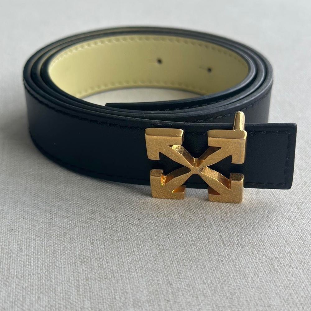 Off-White leather Arrow belt